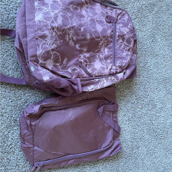 SENITA Workout/Travel roomy backpack - Picture 7 of 7